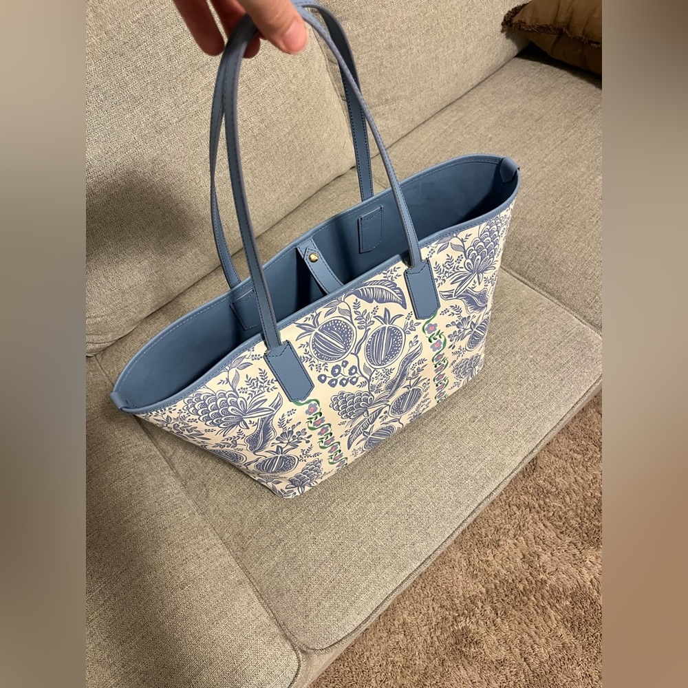 Rifle Paper Co. “Everyday Tote” in Pomegranate - Picture 2 of 15